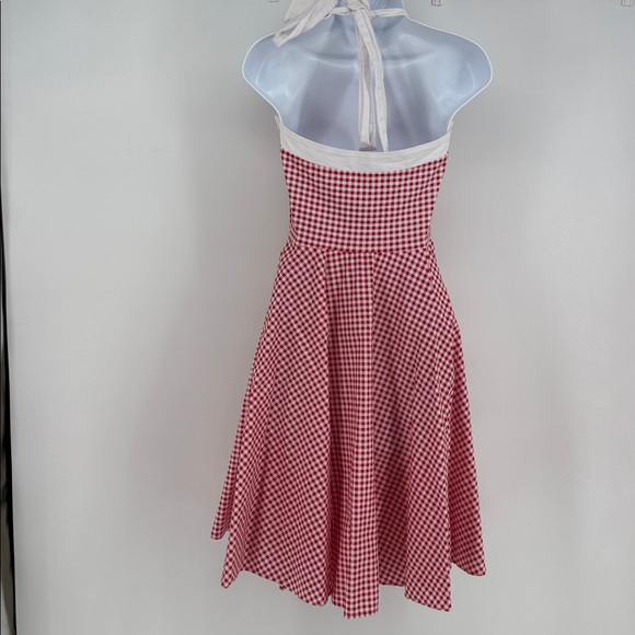 Pinup Couture Red Gingham Daisy Dress - Picture 6 of 7
